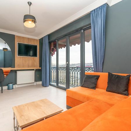 216 Bosphorus Suite Istanbul Bagian luar foto